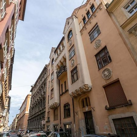 Art Nouveau Apartment Boedapest Buitenkant foto