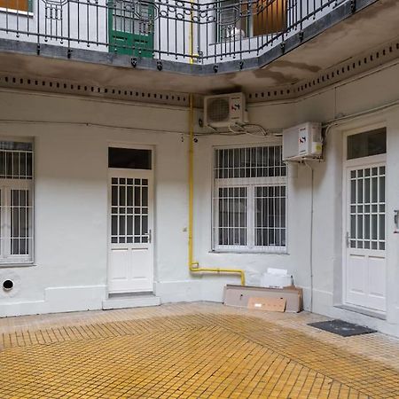 Art Nouveau Apartment Boedapest Buitenkant foto
